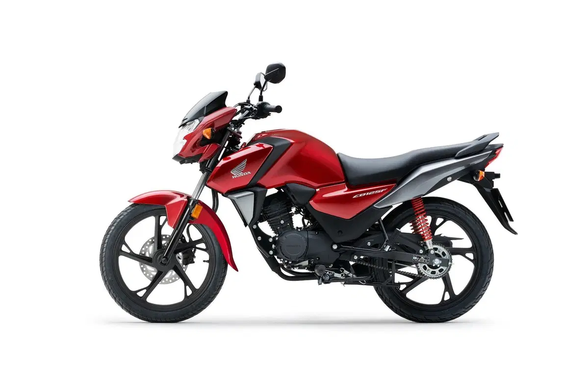 Honda CB 125F, euro 5 e record di consumo! (10)