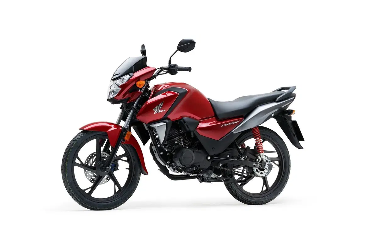 Honda CB 125F, euro 5 e record di consumo! (13)