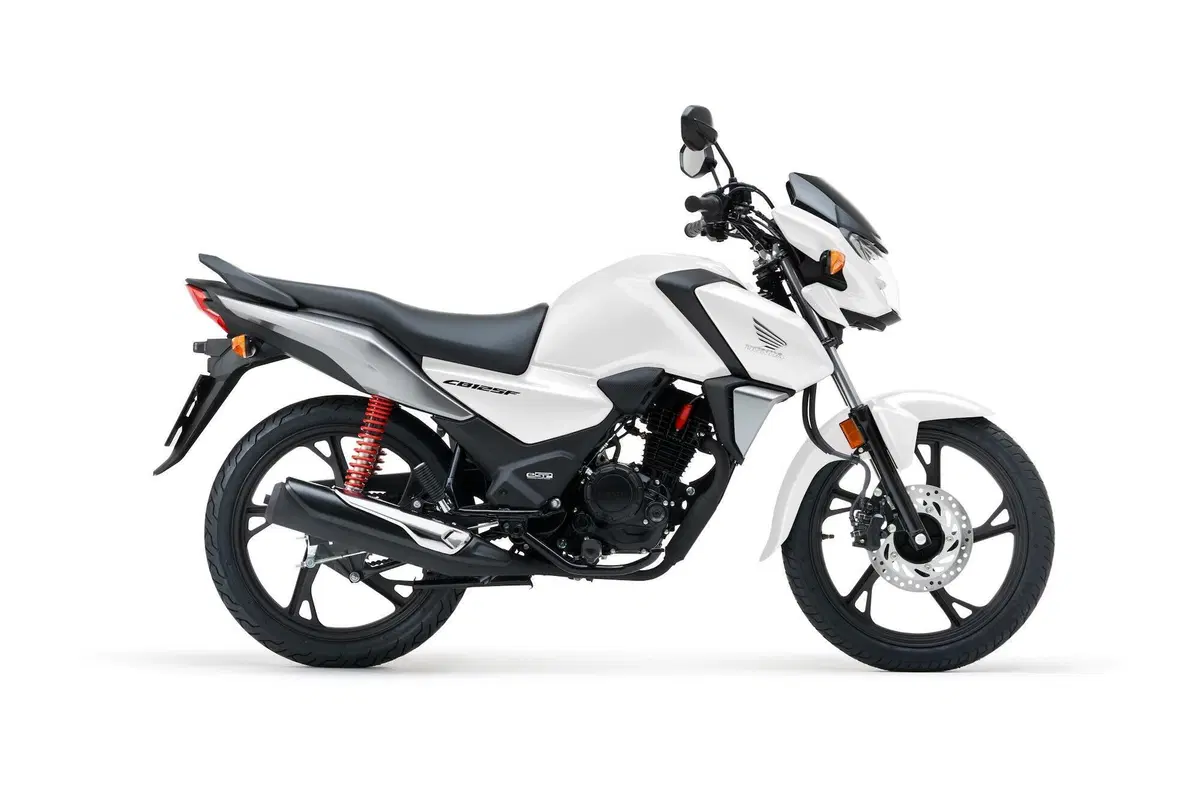 Honda CB 125F, euro 5 e record di consumo! (15)