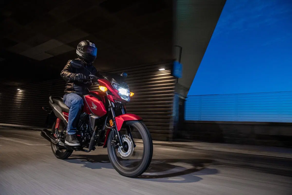 Honda CB 125F, euro 5 e record di consumo! (20)