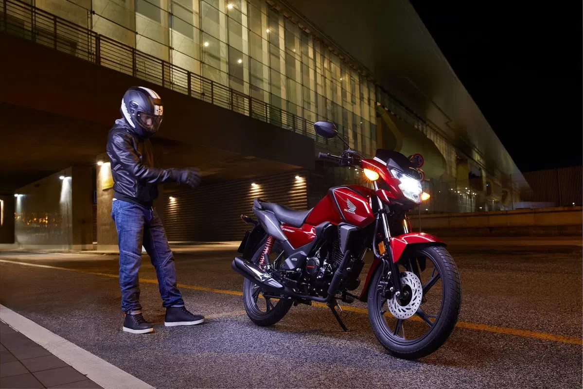 Honda CB 125F, euro 5 e record di consumo! (24)