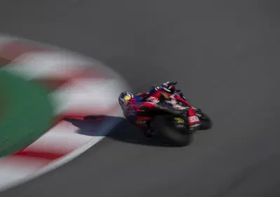Superbike, la situazione motori. Honda sostituisce le bielle su tre unità