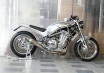 Triumph Thunderbird 900 Sport (2003 - 04), prezzo e scheda tecnica 