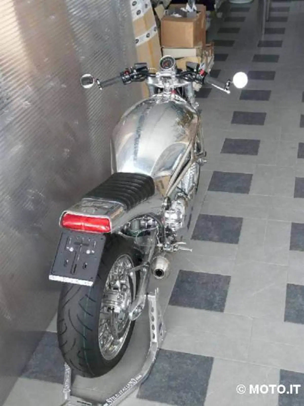 Le strane di Moto.it: Triumph Thunderbird (3)