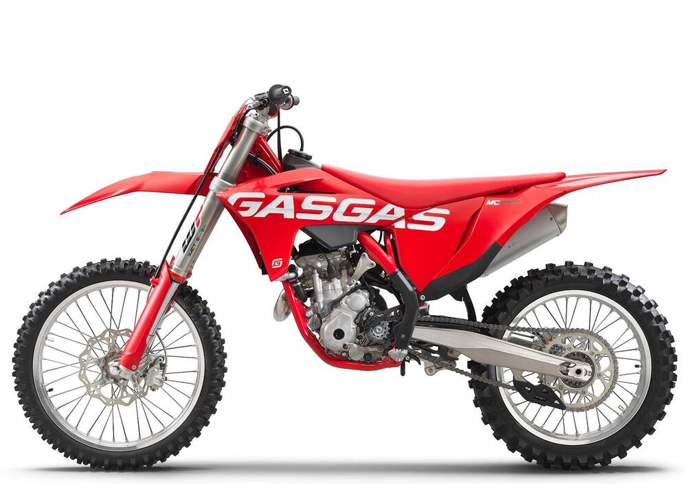 GASGAS MC 250 F (2021) (2)