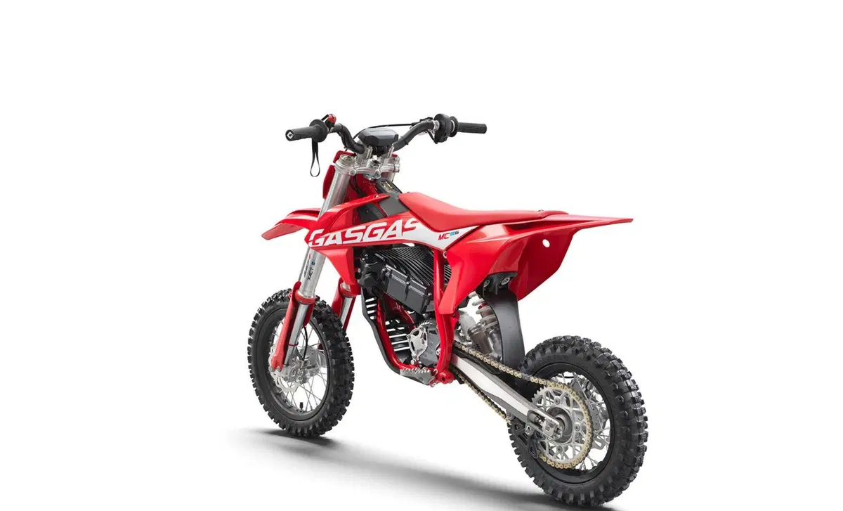 GASGAS MC-E 5 MC-E 5 (2021) (3)