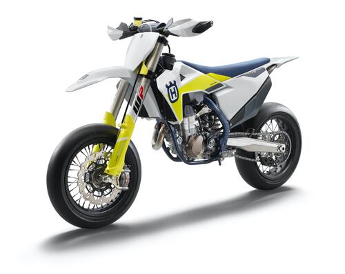 Husqvarna, nuova FS 450 2021 motard (5)