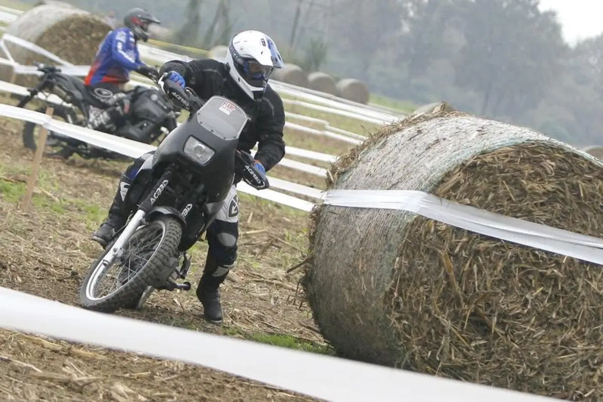 XI edizione del “Memorial Paolo Bassi” a Lodi: enduro e cross oggi sposi (9)