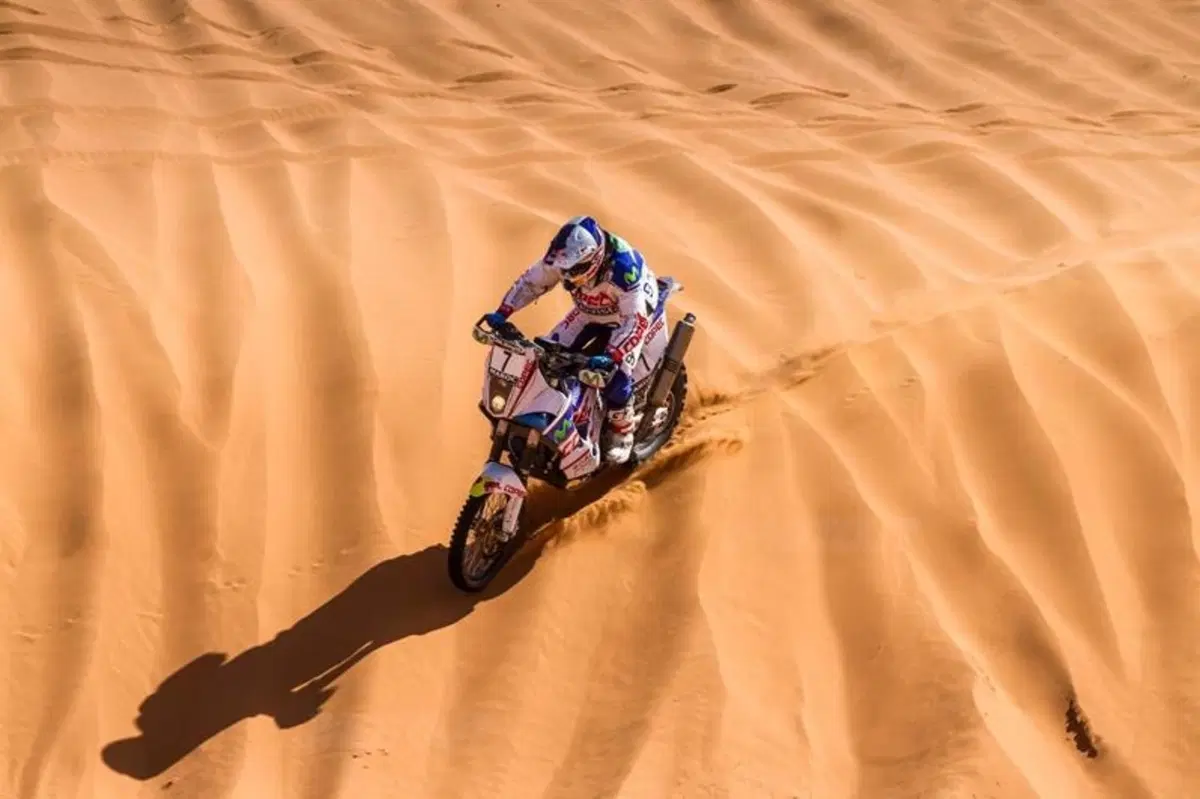 Gonçalves si aggiudica la 3ª tappa del Rally del Marocco. Incidente per Marc Coma (24)