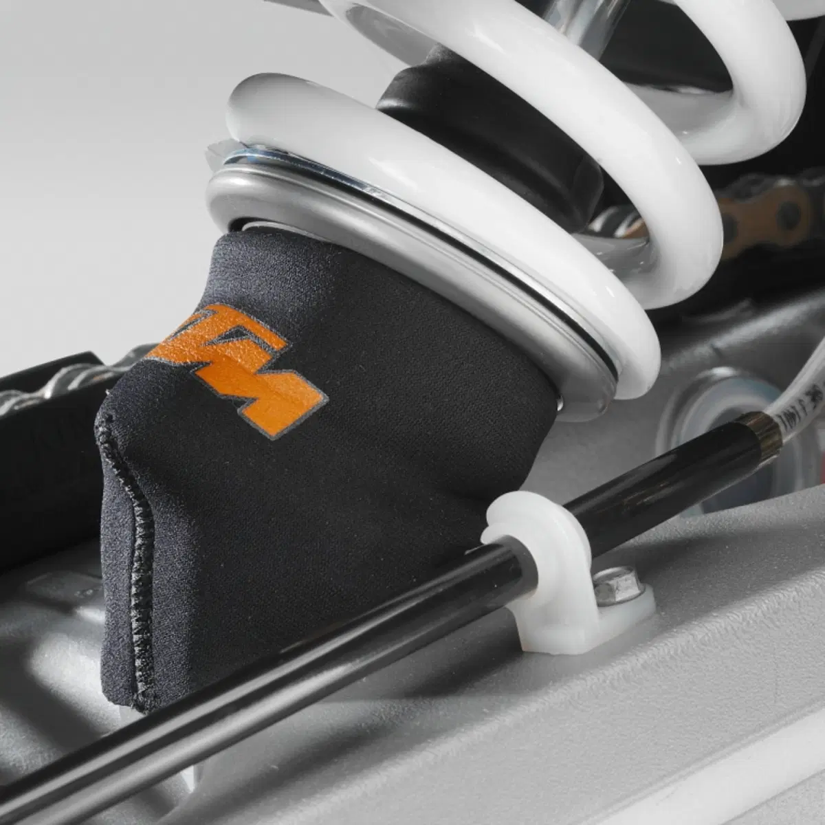 Promozioni: KTM propone la EXC 2013 con Winter Pack in omaggio (3)