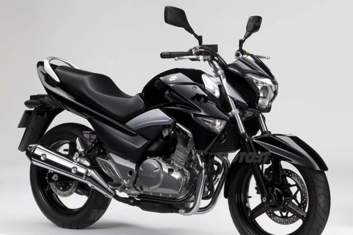 Suzuki Inazuma 250  (11)