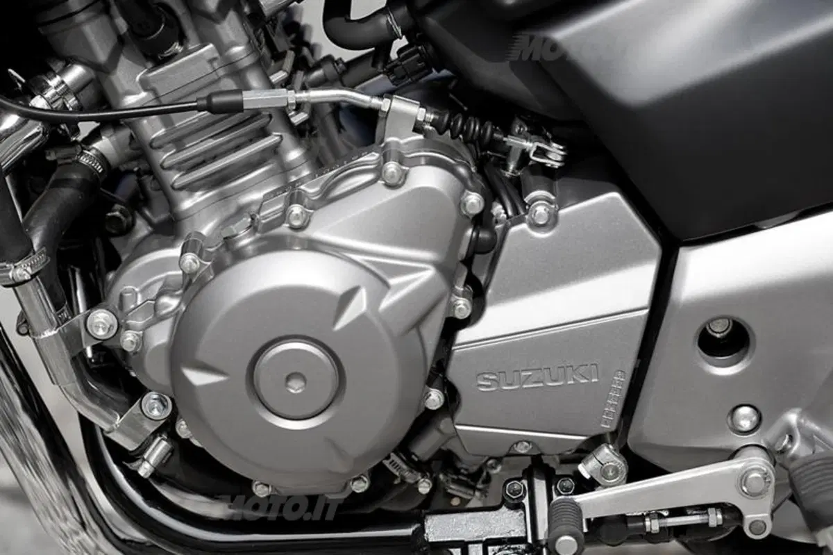 Suzuki Inazuma 250  (41)