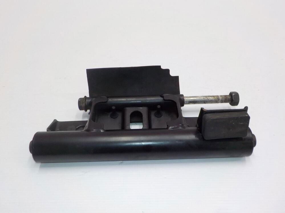 41180-07E03-ENM supporto motore SUZUKI BURGMAN 200 