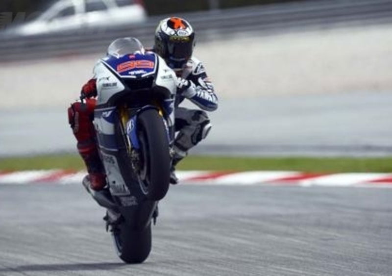 MotoGP. Jorge Lorenzo conquista la pole del GP della Malesia