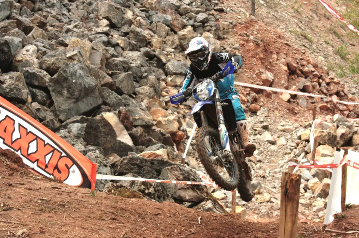 Mondiale di Enduro. I risultati del GP di Francia: Renet campione in E2 (2)