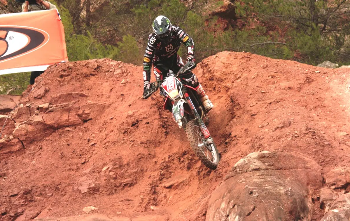 Mondiale di Enduro. I risultati del GP di Francia: Renet campione in E2 (6)
