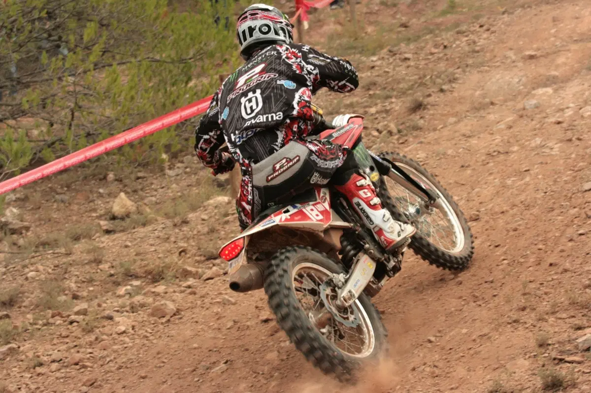 Mondiale di Enduro. I risultati del GP di Francia: Renet campione in E2 (7)