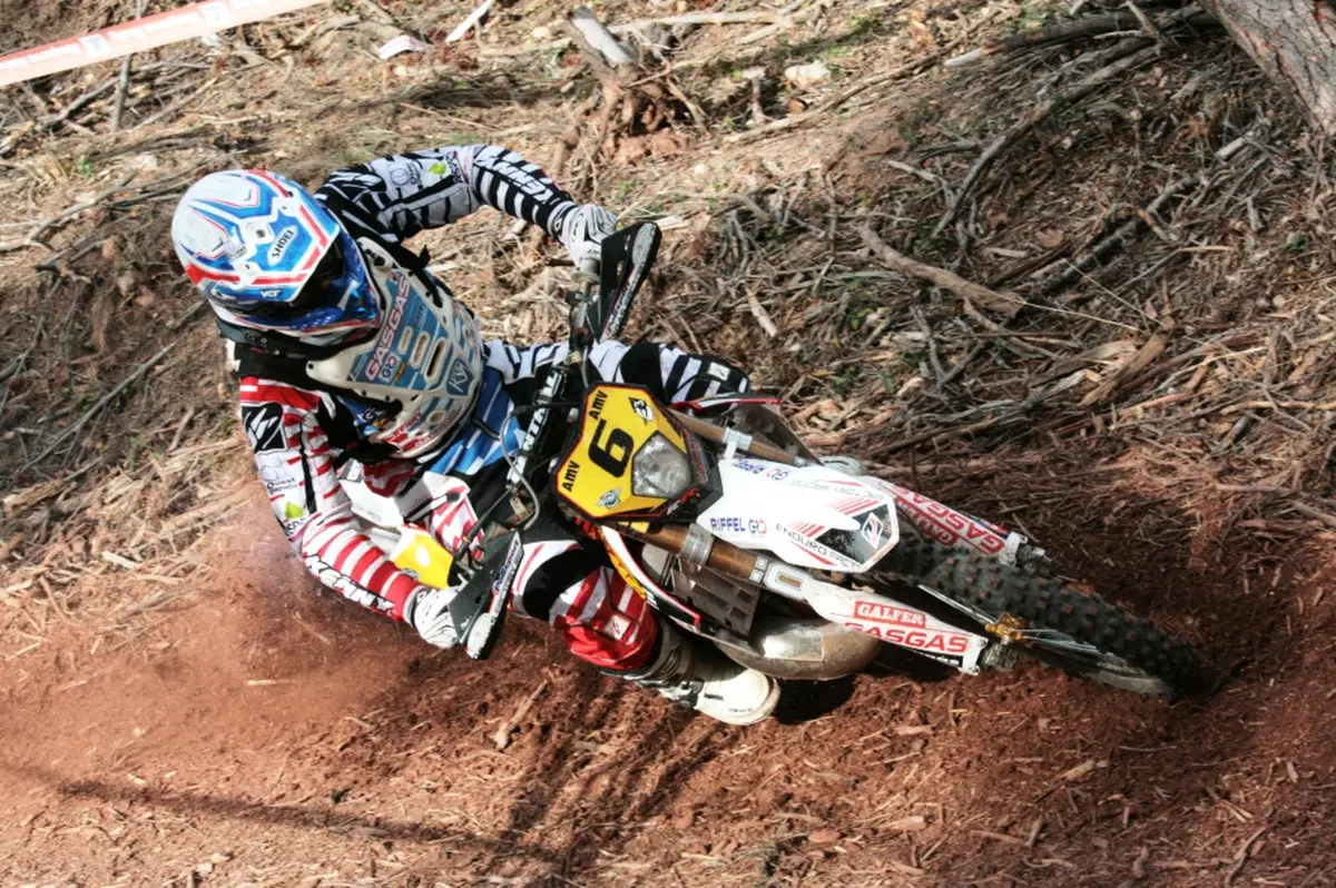 Mondiale di Enduro. I risultati del GP di Francia: Renet campione in E2 (10)