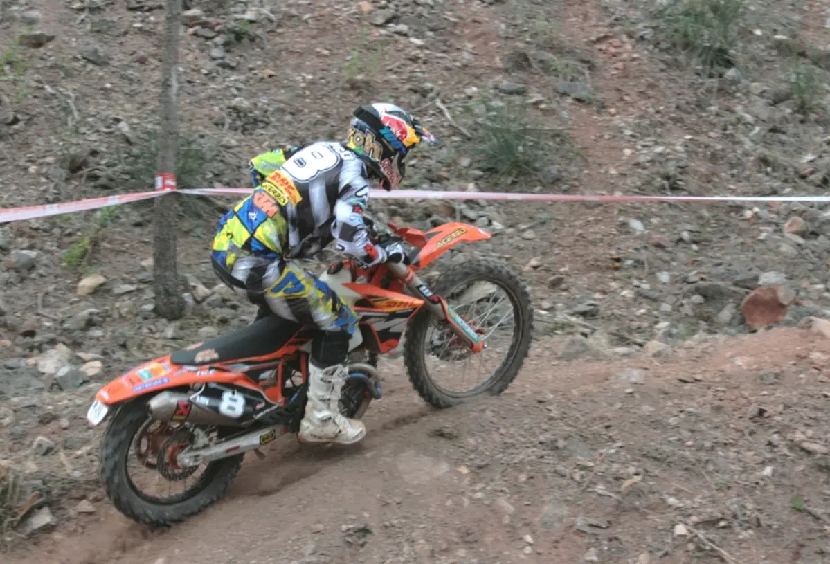 Mondiale di Enduro. I risultati del GP di Francia: Renet campione in E2 (14)