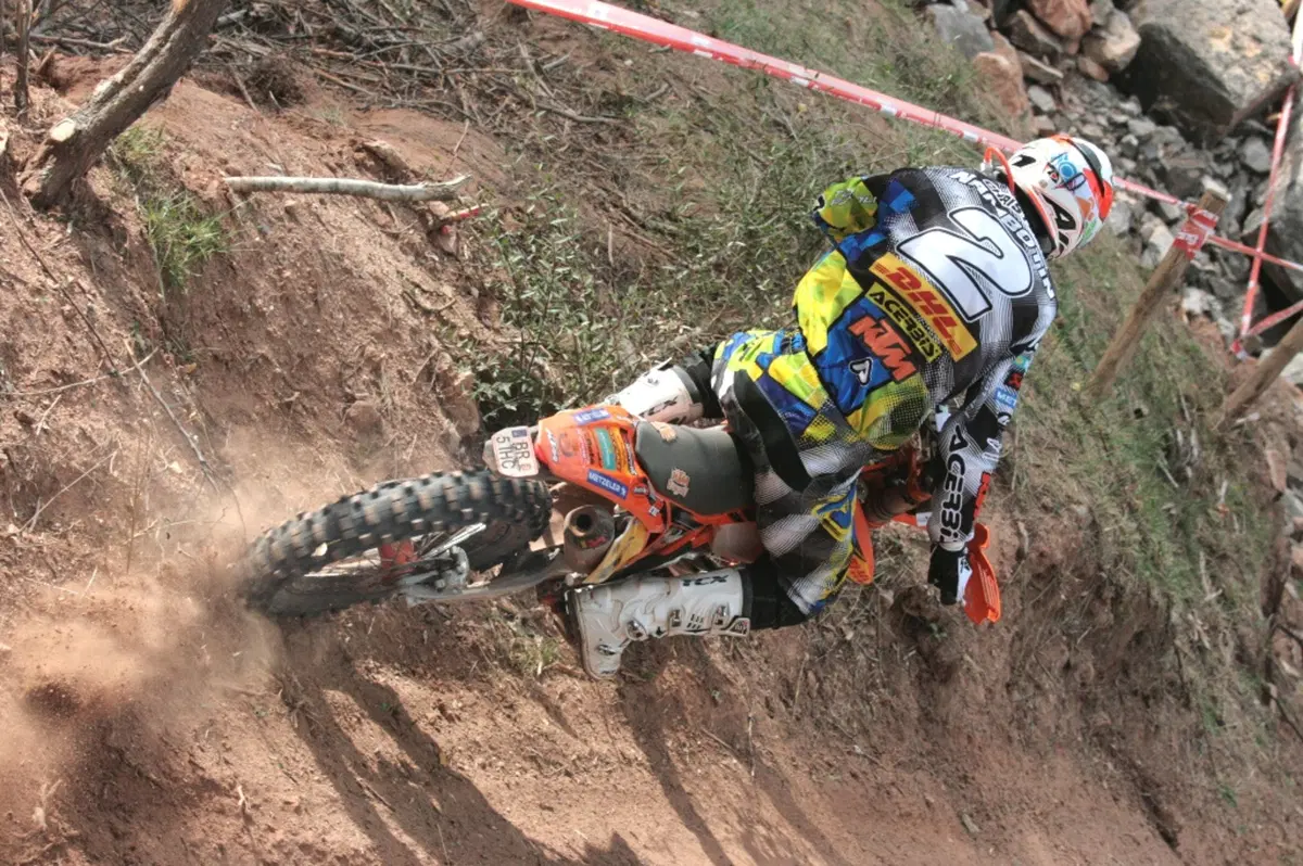 Mondiale di Enduro. I risultati del GP di Francia: Renet campione in E2 (18)
