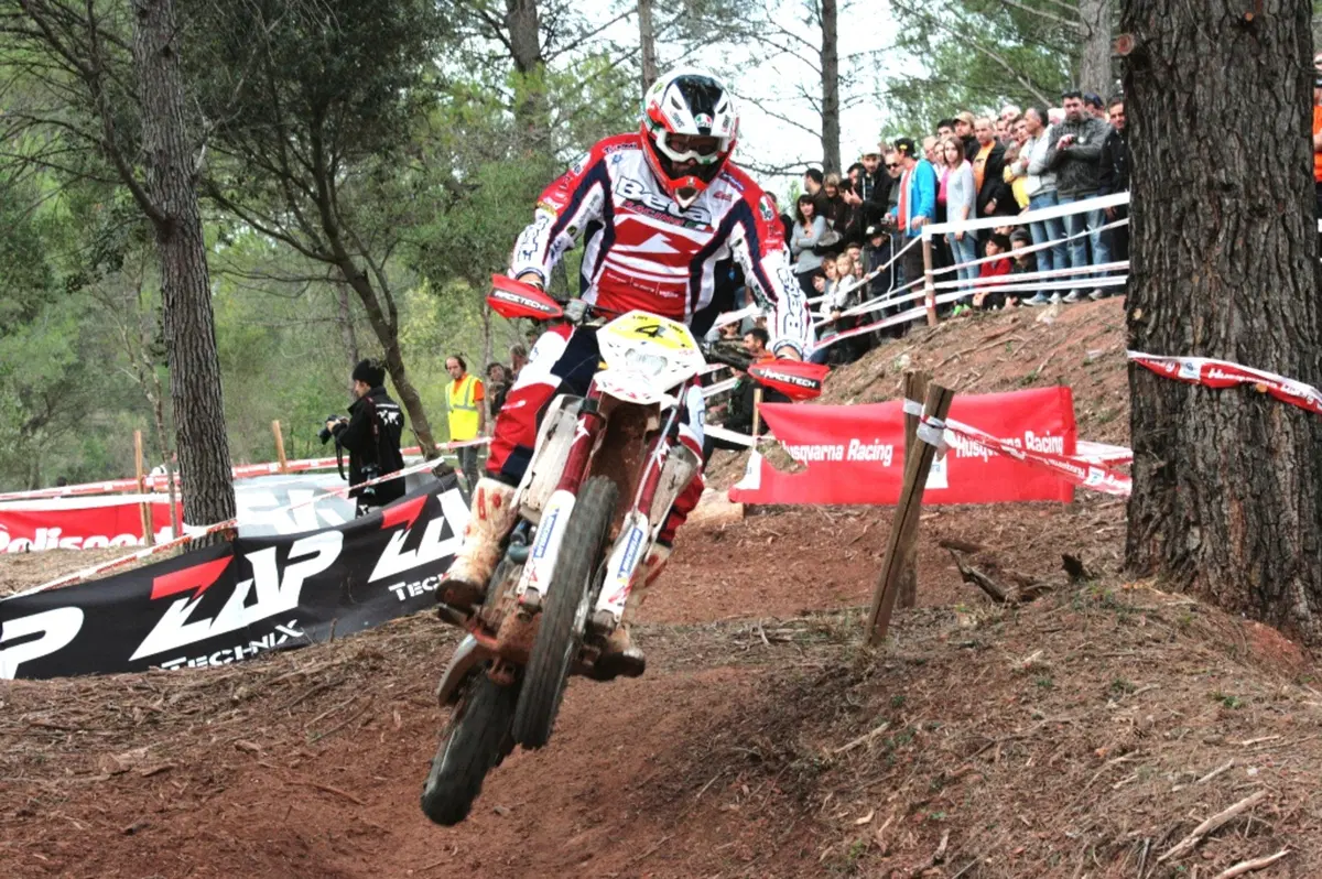 Mondiale di Enduro. I risultati del GP di Francia: Renet campione in E2 (26)