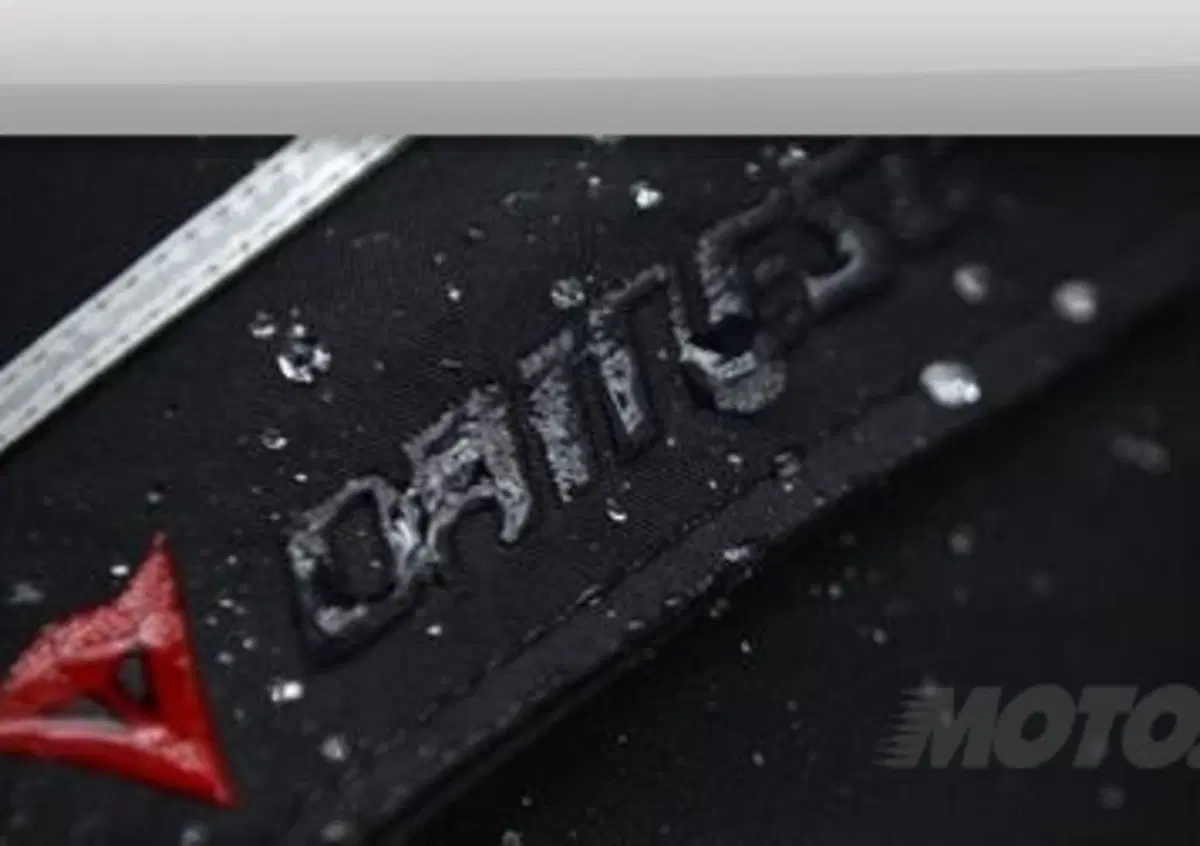 Dainese e GORE-TEX: "le migliori protezioni per te"