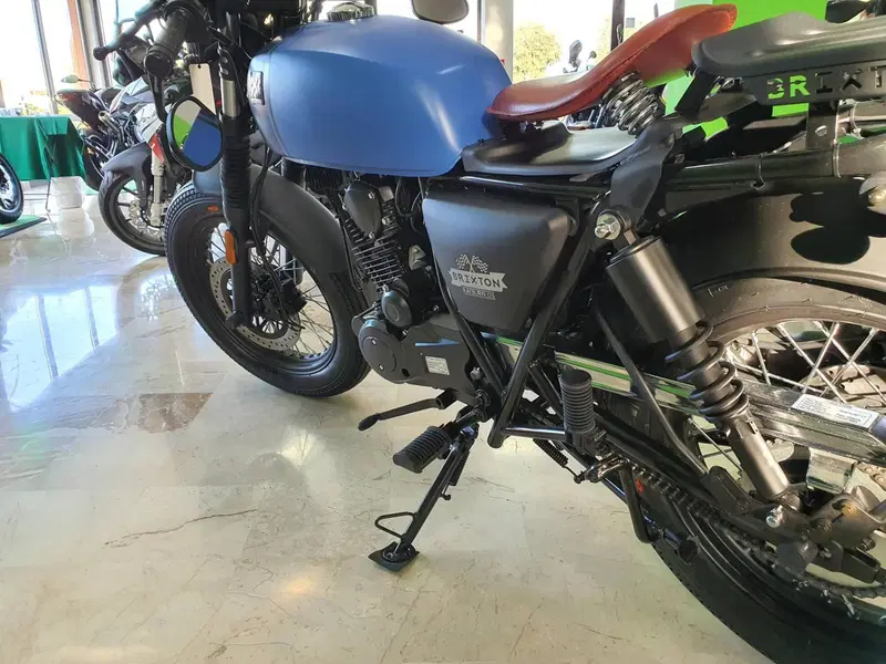 Brixton Motorcycles Rayburn 125 (2021 - 26) (5)