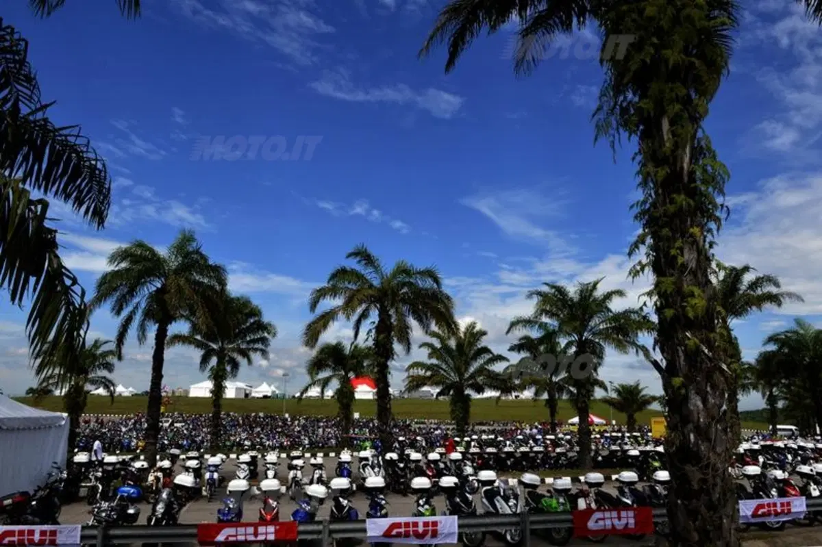 Le foto più spettacolari del GP di Sepang