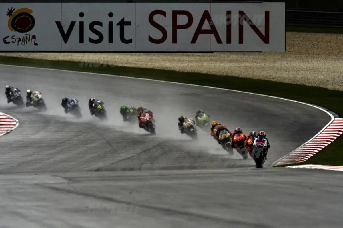 Le foto più spettacolari del GP di Sepang (14)