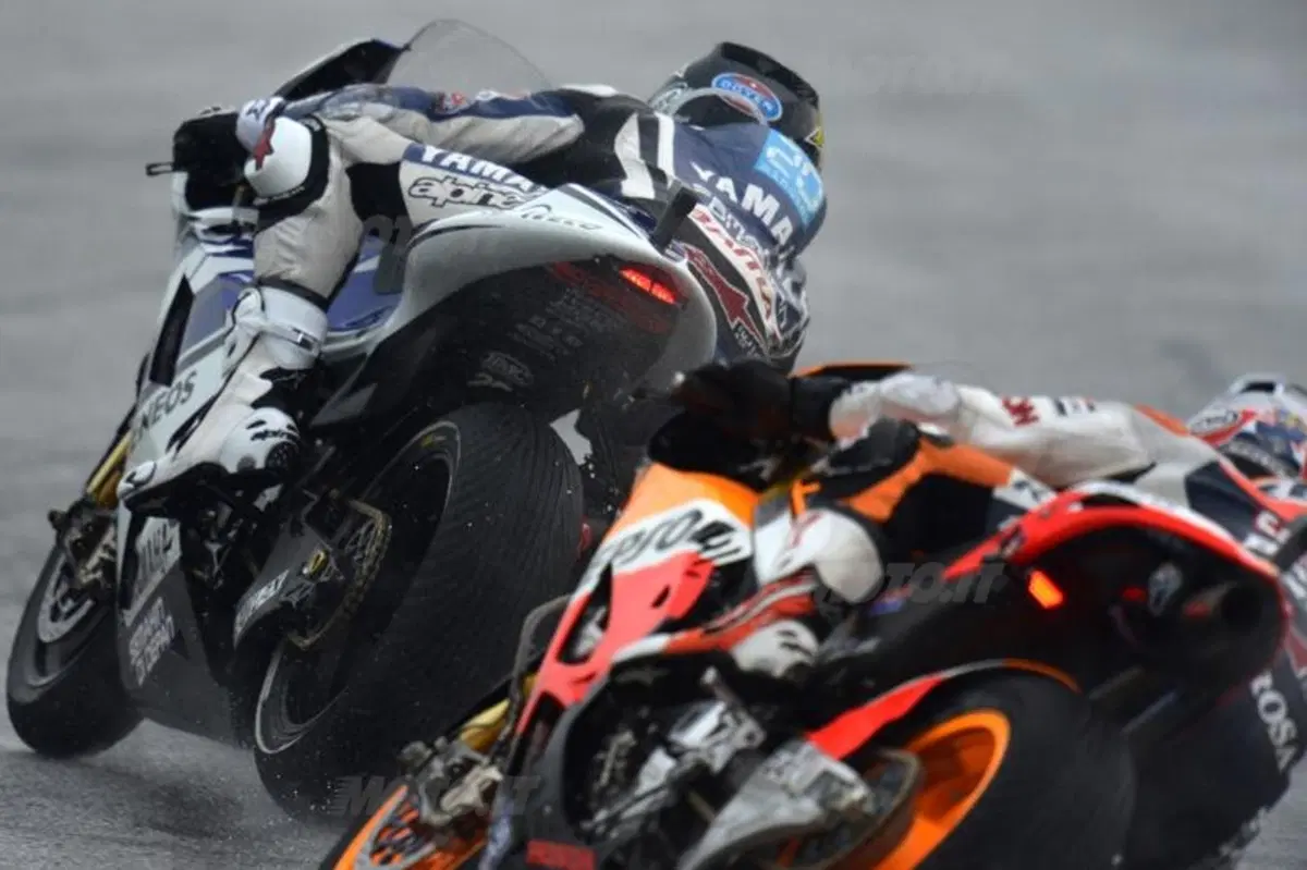 Le foto più spettacolari del GP di Sepang (17)