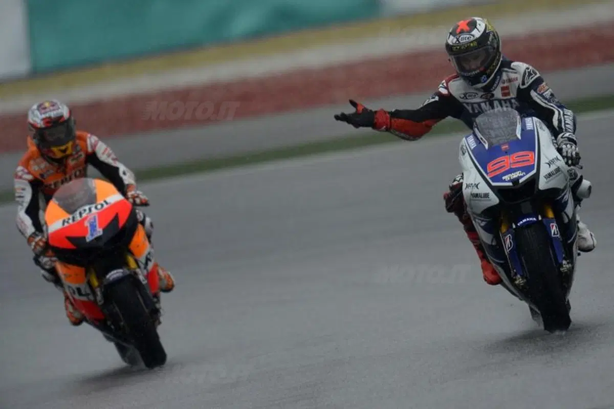Le foto più spettacolari del GP di Sepang (24)