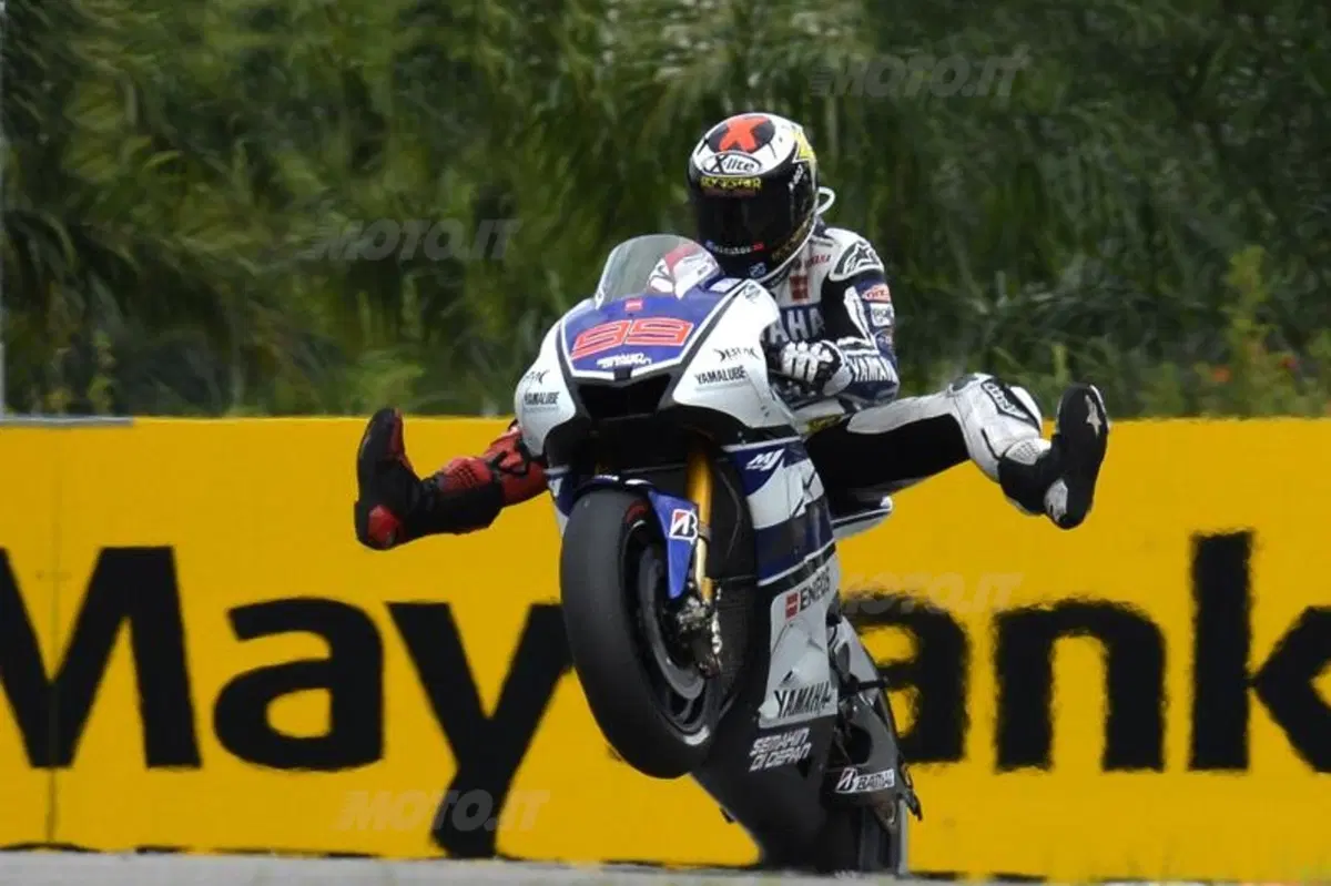 Le foto più spettacolari del GP di Sepang (26)