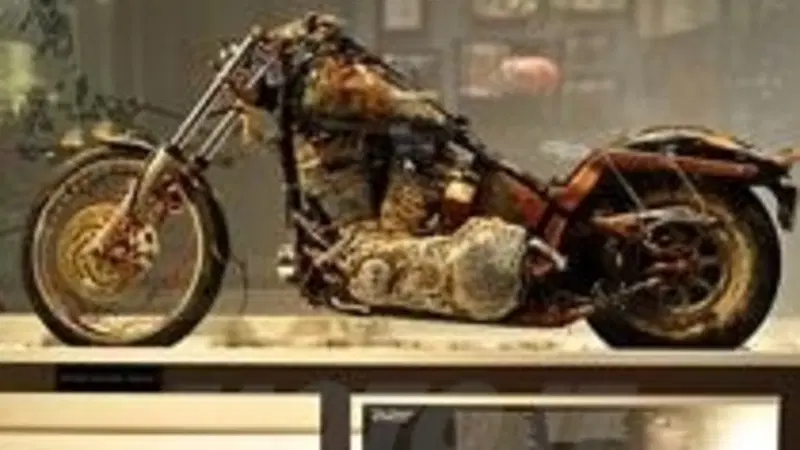 L'Harley-Davidson Night Train dello tsunami riposa in pace