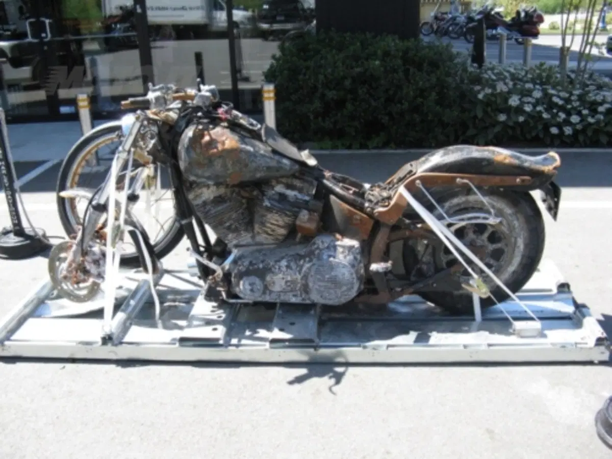 L'Harley-Davidson Night Train dello tsunami riposa in pace (6)