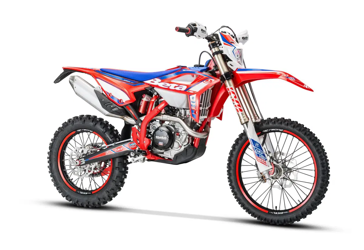 Beta RR Racing 2021: salgono a otto i modelli Enduro 2T e 4T