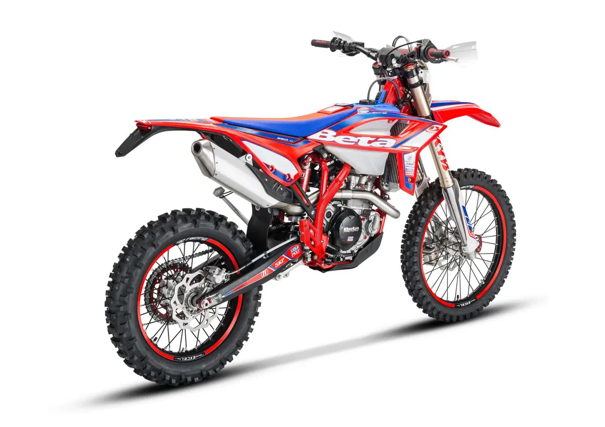 Beta RR Racing 2021: salgono a otto i modelli Enduro 2T e 4T (3)