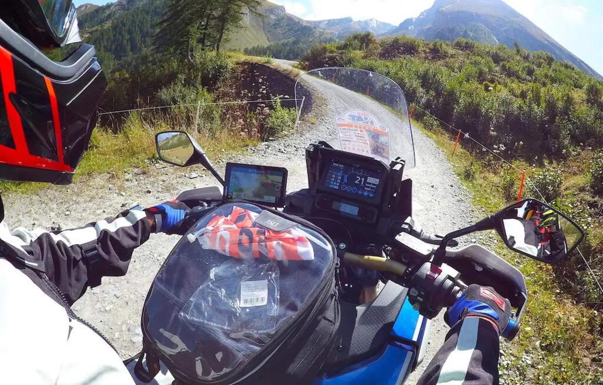 Viaggi e giri in moto, l'itinerario della settimana: dal Colle delle Finestre ai Monti della Luna (2)