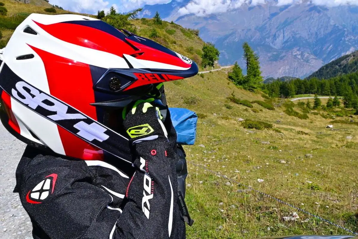 Viaggi e giri in moto, l'itinerario della settimana: dal Colle delle Finestre ai Monti della Luna (27)