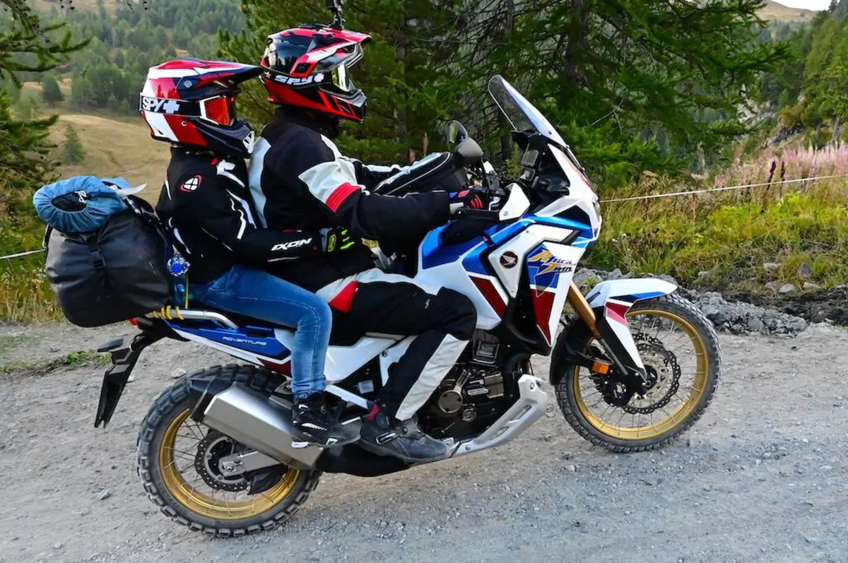 Viaggi e giri in moto, l'itinerario della settimana: dal Colle delle Finestre ai Monti della Luna (43)