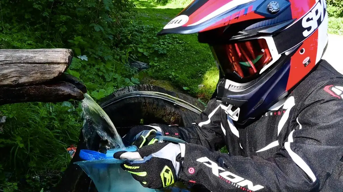 Viaggi e giri in moto, l'itinerario della settimana: dal Colle delle Finestre ai Monti della Luna (44)