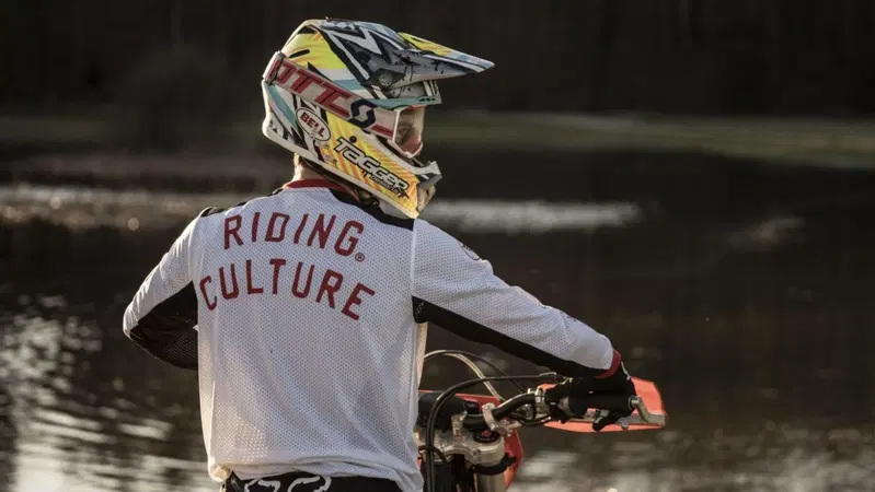 Nuova linea d'abbigliamento da Louis Moto: Riding Culture