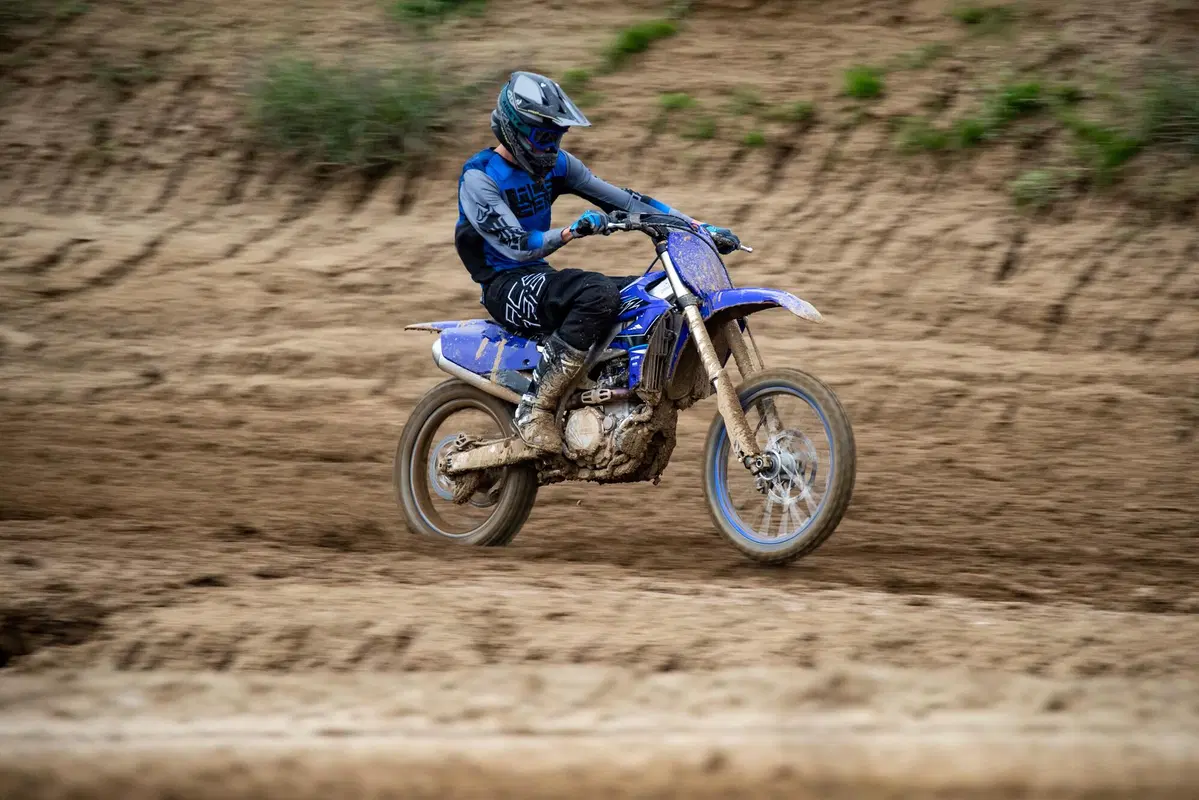 Yamaha YZ250F 2021 TEST (7)