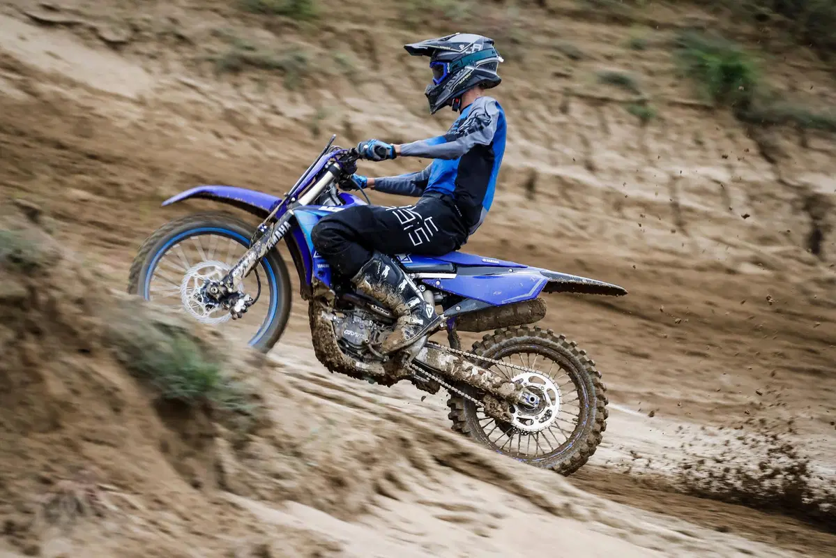 Yamaha YZ250F 2021 TEST (19)