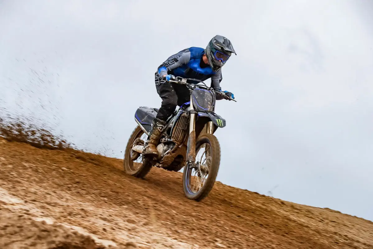 Yamaha YZ250F 2021 TEST (26)