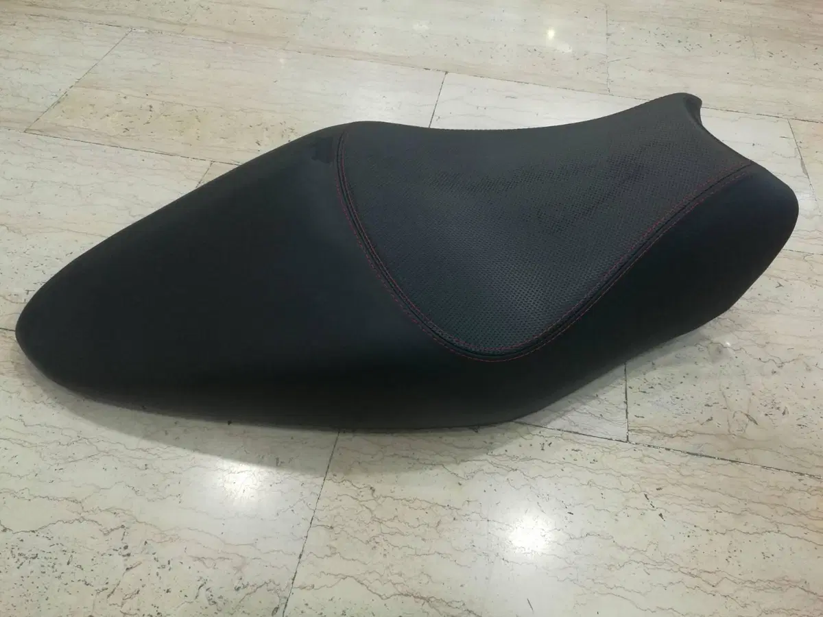 SELLA DUCATI M821 (2)