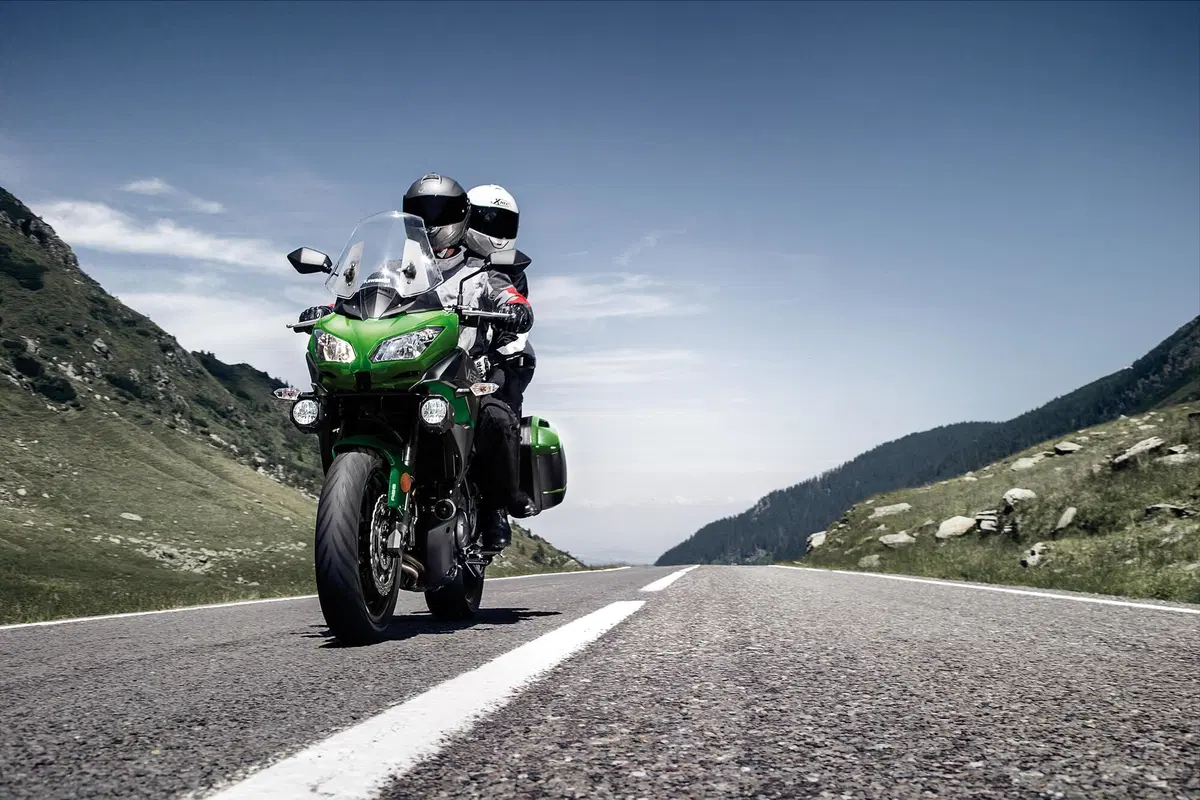Kawasaki Z650, Ninja 650 e Versys 650 2021: Euro 5, ritocchi e nuovi colori (7)