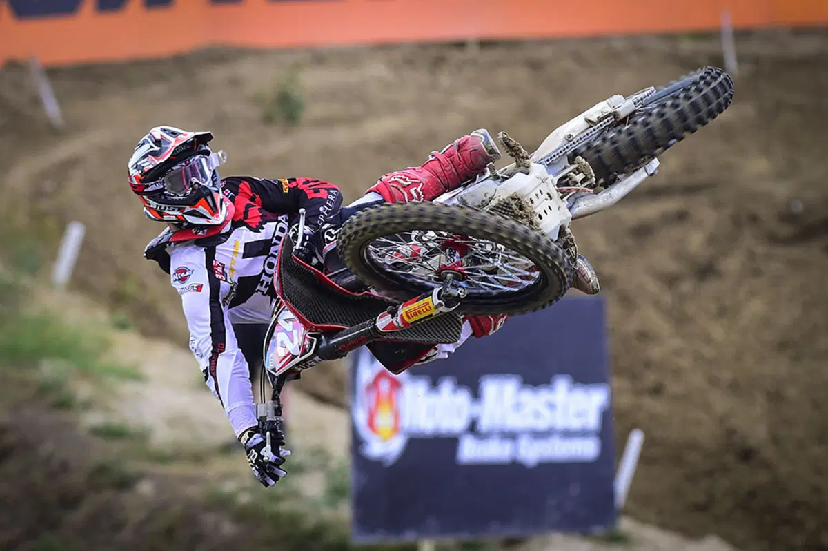 MX 2016. Le foto più spettacolari del GP di Spagna (17)