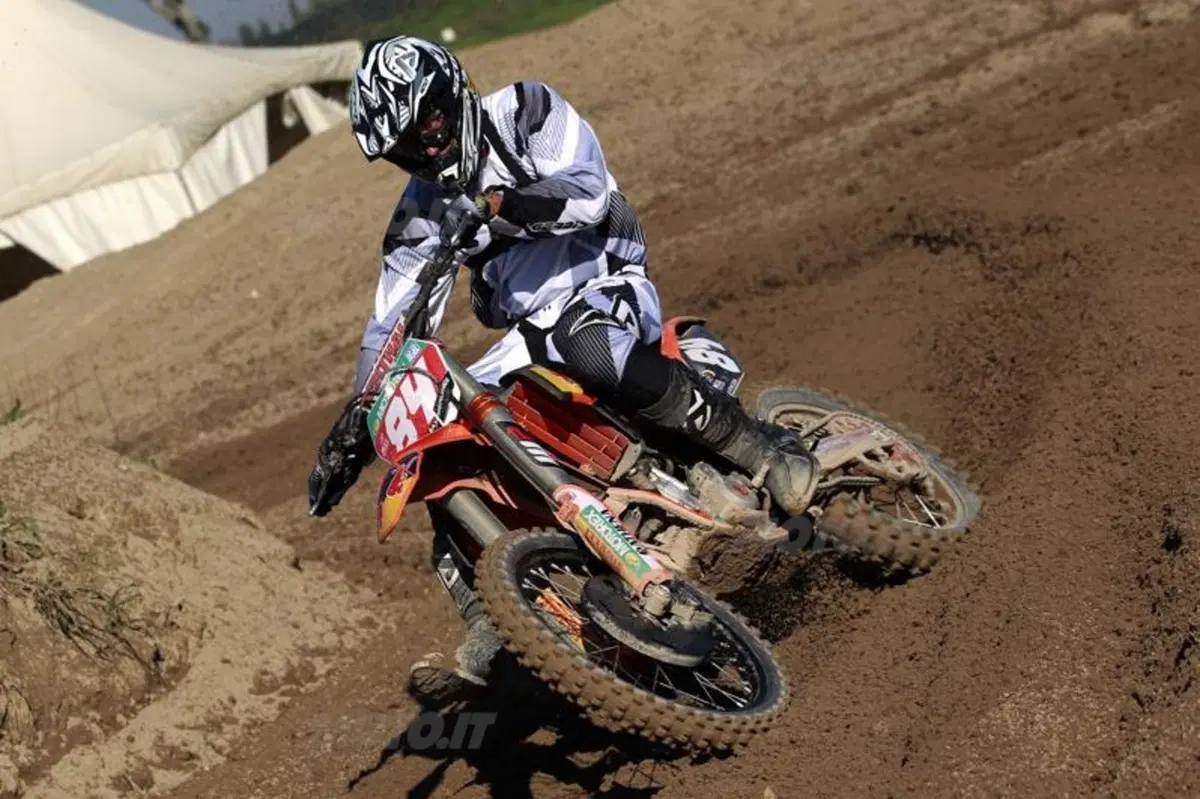 KTM SX-F Factory 2012   (8)