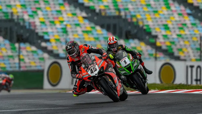 SBK 2020. Le pagelle di Magny Cours 