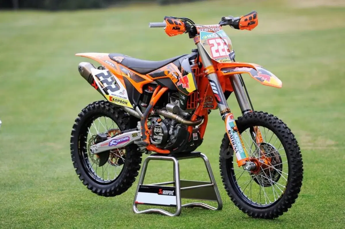 KTM SX-F Factory 2012   (18)